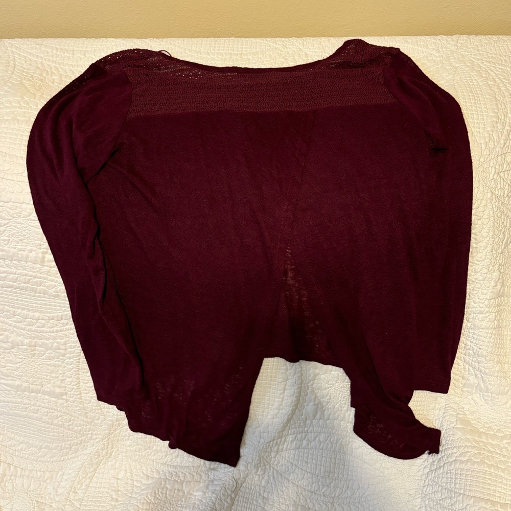 Maroon split back top - Picture 2 of 3